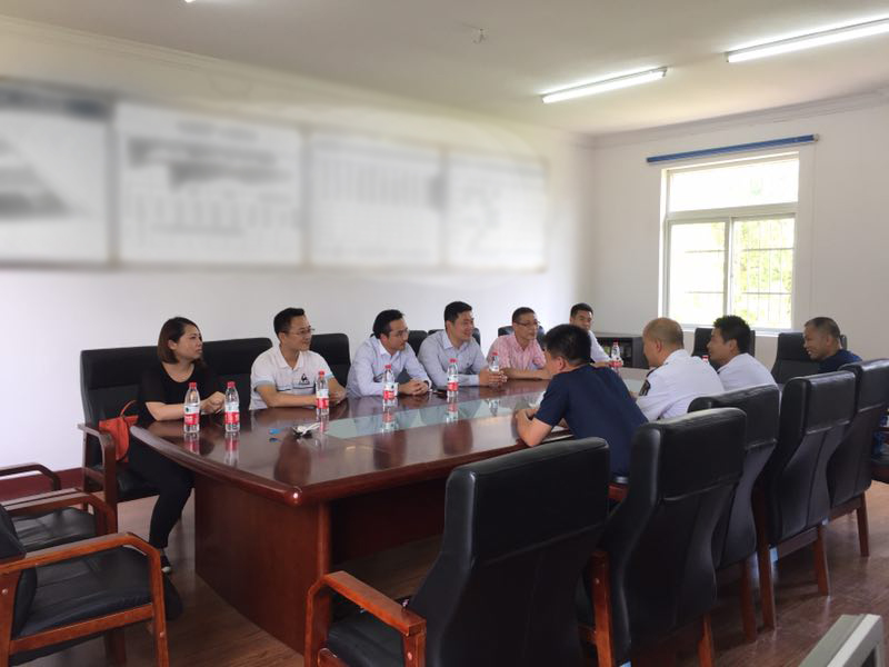 瀛和上海走訪慰問部隊(duì)官兵，加強(qiáng)軍民團(tuán)結(jié)，雙擁共建！